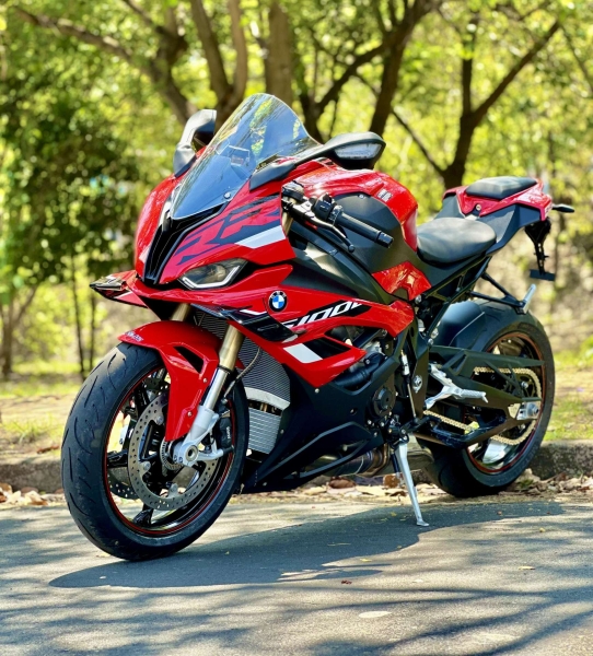 S1000 rr 2024 ou $80K na conta ! 