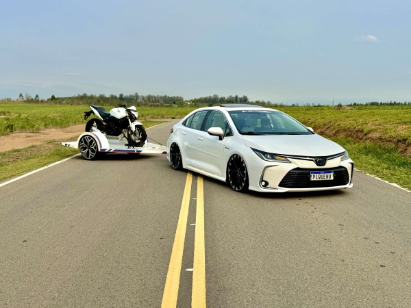 Corolla altis híbrido + Hornet 600 